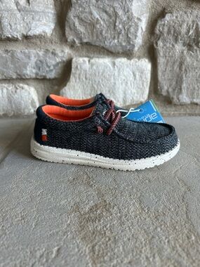 Hey Dude Kids Casual Knit Boat Shoes in Dark blue and orange